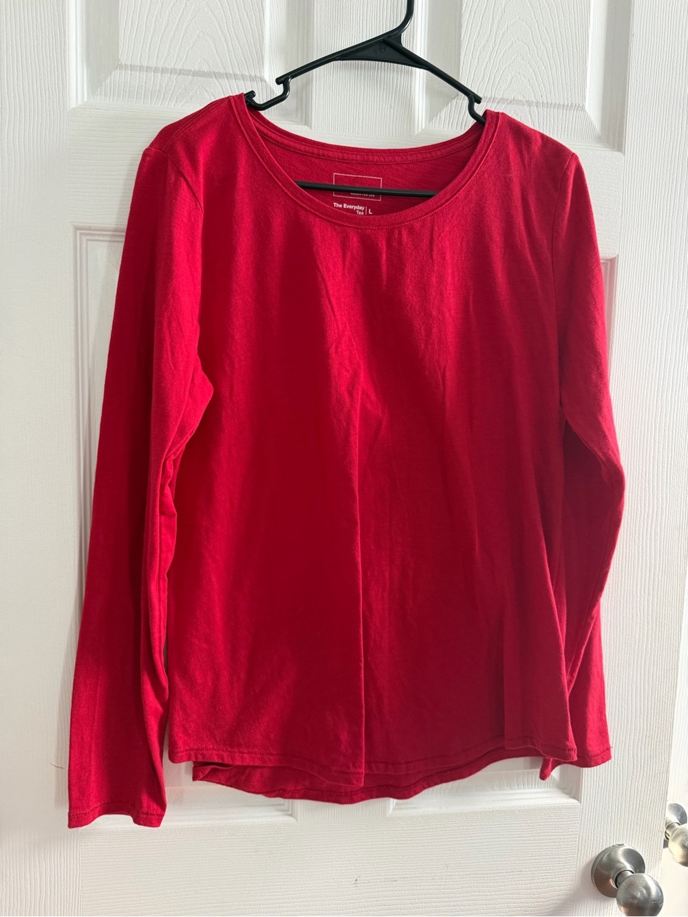 Women’s Red Long-Sleeve Crew Neck Tee